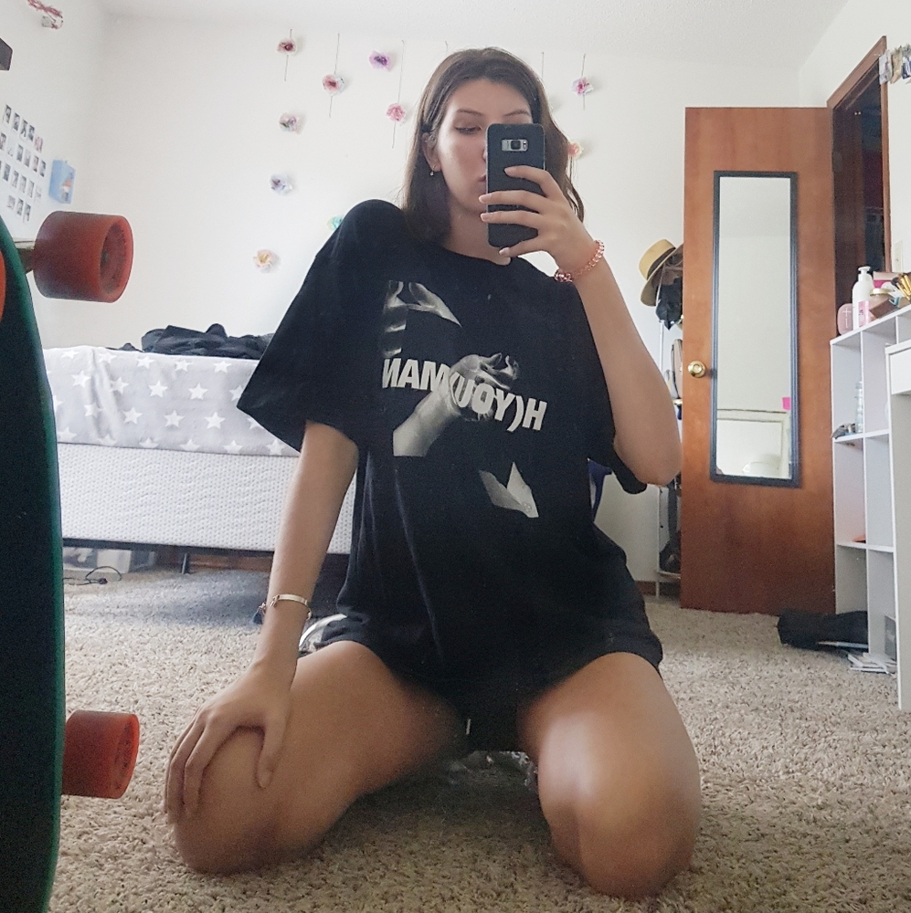 Unique graphic tshirt gildan hammer oversize